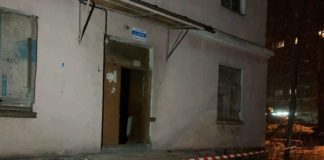 Аварийное здание оцепили и отключили от электричества. Фото: adm-ussuriisk.ru