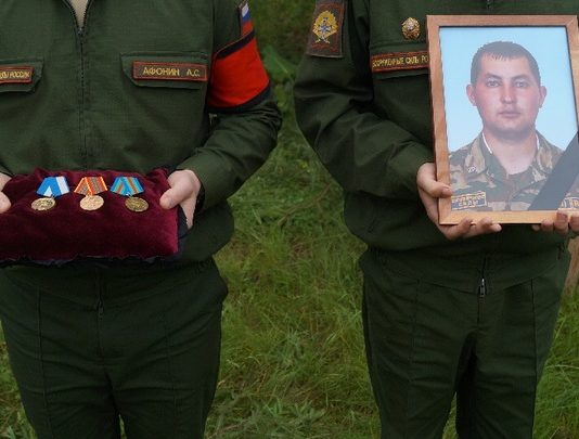 35-летний Марат Ахметшин получил Героя России посмертно. Фото: realnoevremya.ru