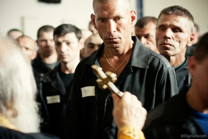 Тюрьма, заключенные. Фото: free-writer.ru