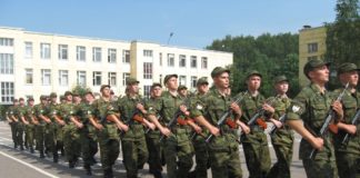 Военные, построение, армия Фото: news.nashbryansk.ru