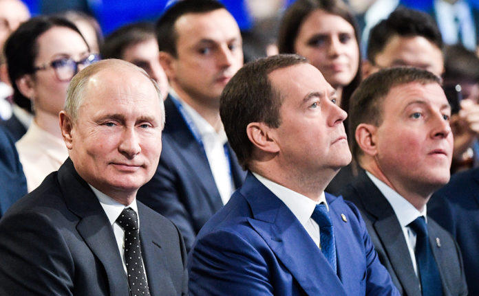 Медведев, Путин