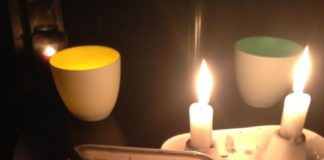 без света, свечи, электричество