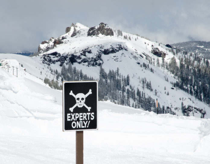 опасная трасса, горные лыжи