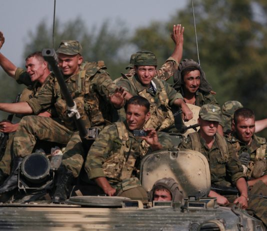 Российские военные у окраин Тбилиси