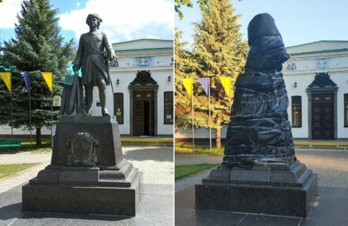 Памятник Петру I в Полтаве